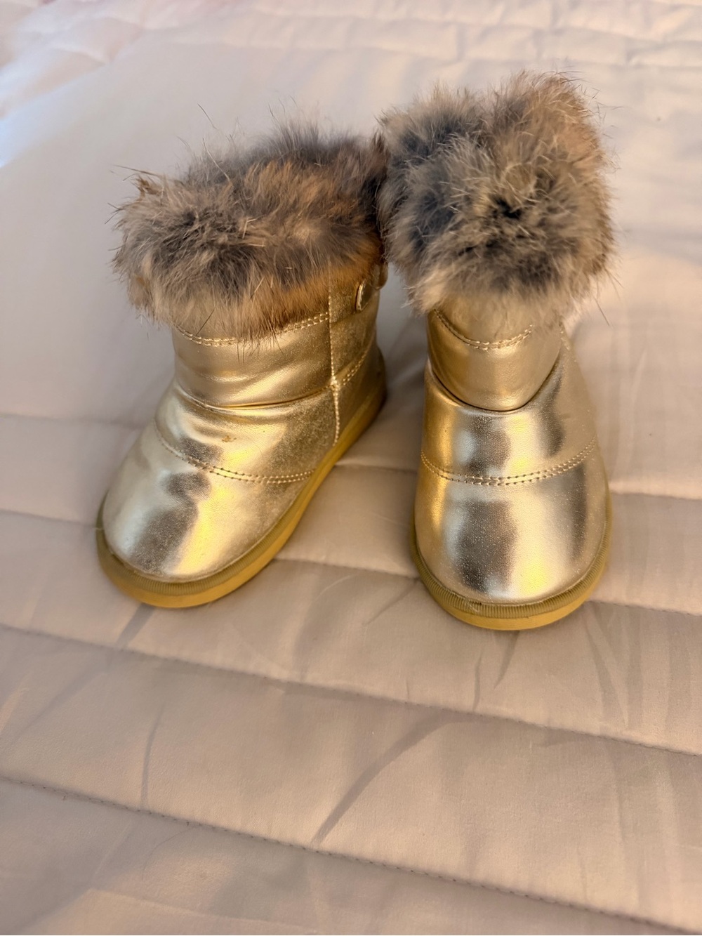 Toddler Metallic Gold Faux-Fur Winter Boots